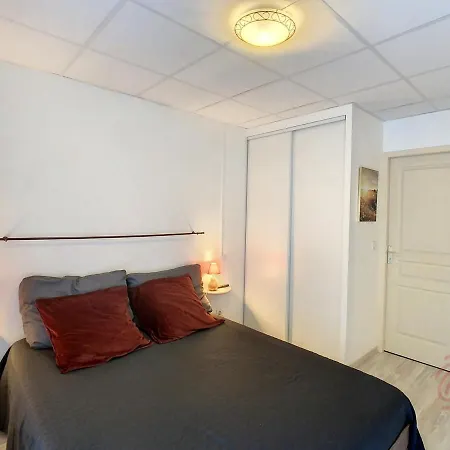 Apartman F2 Equipe Avec Balcons, Ascenseur Et Wi-fi, Proche Des Thermes De - Fr-1-451-141 *