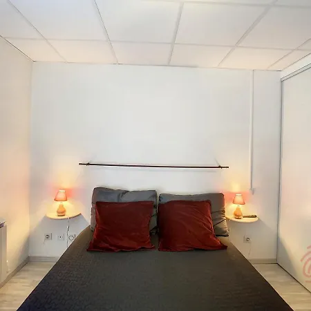 Apartman F2 Equipe Avec Balcons, Ascenseur Et Wi-fi, Proche Des Thermes De - Fr-1-451-141 *